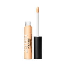 MAC        STUDIO FIX    CONC NC20